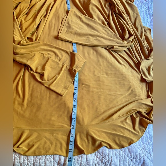 🎉Antthony 2 Piece Tank and Cardigan Set🎉 - Picture 8 of 8